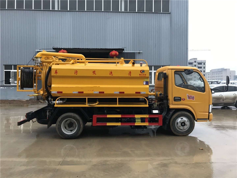市政工程利器 东风小多利卡2吨清洗4吨吸污黄牌清洗吸污车
